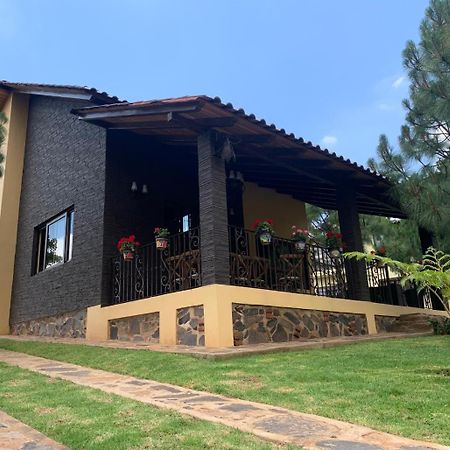 Cabana No.4 Puerta Del Bosque Mazamitla. Exteriör bild
